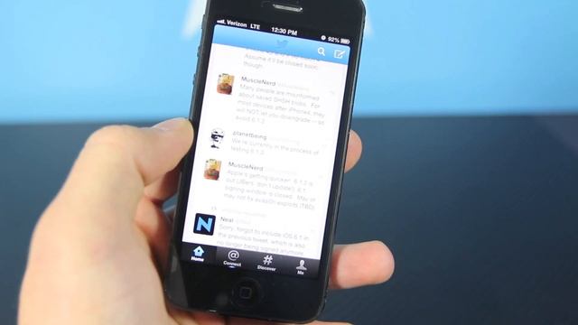 OFFICIAL iOS 6.1.2 Firmware Released - Untethered Jailbreak Warning iPhone 5/4S/4/3Gs iPad 4/3/2 смотреть онлайн