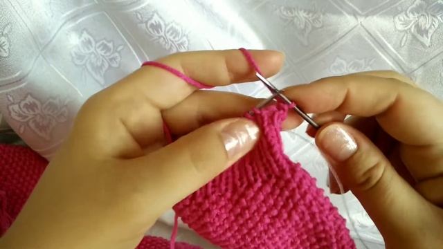 Вяжи красиво! Закрываем петли на резинке без накидов и иглы смотреть онлайн