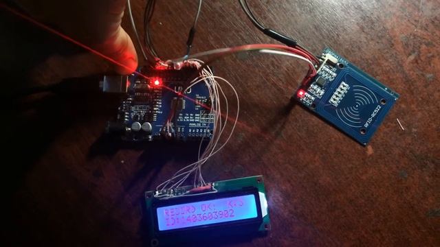 Arduino NFC EEPROM электронный ключ RC522 Card Read Module RFID,1602 LCD Display смотреть онлайн