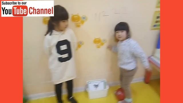175 - ESL warm-up for sentences jump with the ball | English teaching games | смотреть онлайн