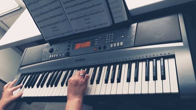 На белом покрывале января на синтезаторе кавер cover смотреть онлайн