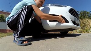 Установка китайских противотуманных фонарей на Ford fiesta 7.5