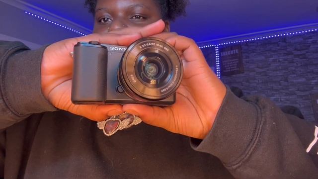 UNBOXING SONY ZV-E10 || setup & review ! смотреть онлайн