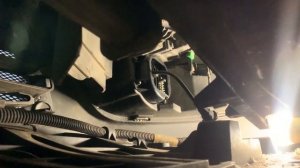 Замена ПТФ на RENAULT Fluence без снятия бампера