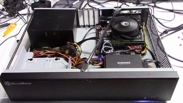 Building a Home Theater PC - But Why? смотреть онлайн