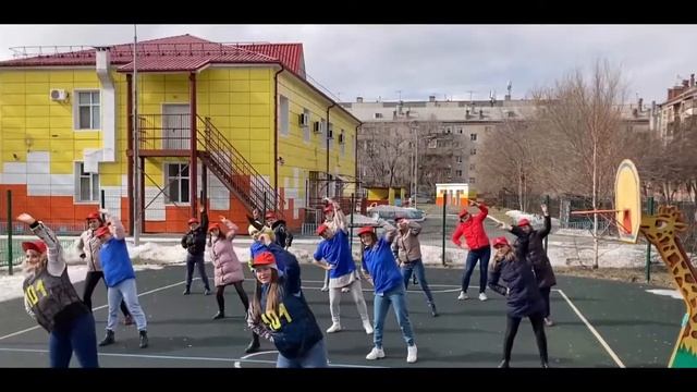Флешмоб в поддержку России от МАДОУ детского сада 101 города Тюмени смотреть онлайн