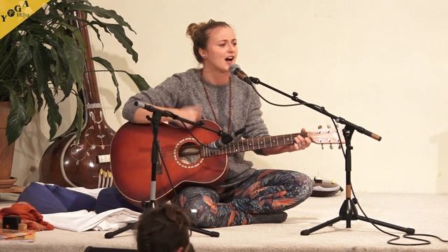 Jaya Shiva Shankara By Sandra (Satsang 11.2017)