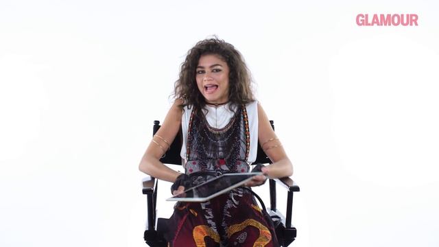 Zendaya Gives Life Advice to Young Girls | Glamour смотреть онлайн