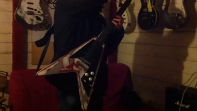 Greg Mattias Revort dei Dark Explorer prova una"Flying V" Rulez Queen смотреть онлайн