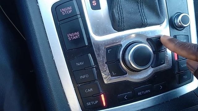 Audi Q7 - How To Set Date & Time