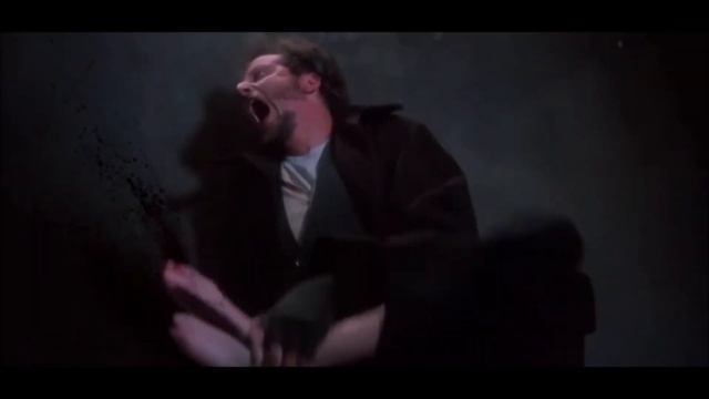 Один дома. РЕЙТИНГ R смотреть онлайн