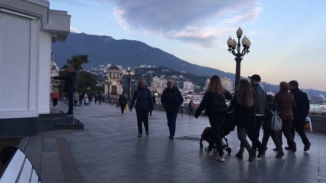 Ялта сегодня. Устрицы по 100. Крым 2021 смотреть онлайн