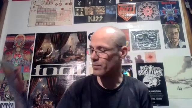 *A PERFECT CIRCLE* / MOE'S CD CULTURE SHOW AND TELL / EPISODE: 009 смотреть онлайн