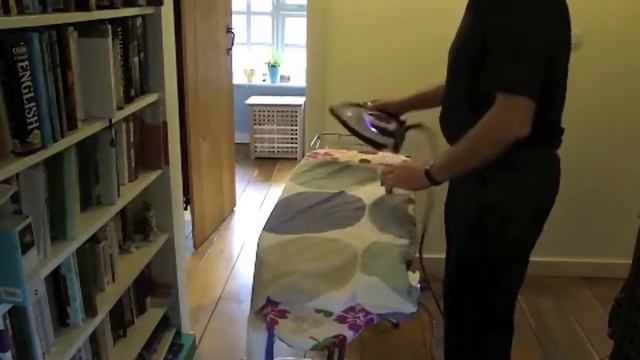 Philips PerfectCare Expert Steam Generator Iron Reviews смотреть онлайн