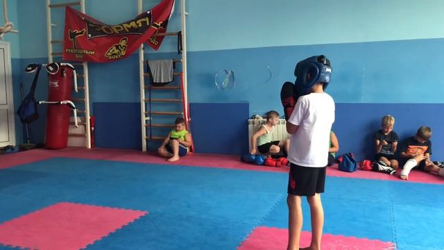 Спарринг клуб форма рукопашный бой смотреть онлайн