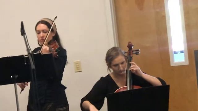 В синее небо,птенцы взлетят смотреть онлайн