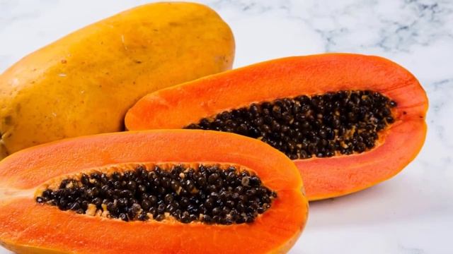 Папайя. В чем особенность фрукта. Польза и вред папайи.