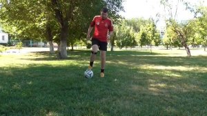 Как научиться обводить в футболе. Легкие финты. Марсельская рулетка.