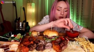 MUKBANG | Шашлык, бургеры, салат, крылышки | Burgers, barbecue не ASMR