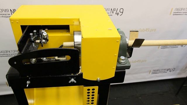 Нарезка резьбы на черенке. 2 вида резьбы. Станок WSM-1. смотреть онлайн