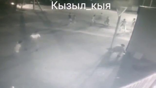 Скрытая камера в Кызыл_кии смотреть онлайн