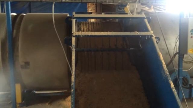 Барабанная сушилка для опилок M-829 - 1000 кг/час смотреть онлайн