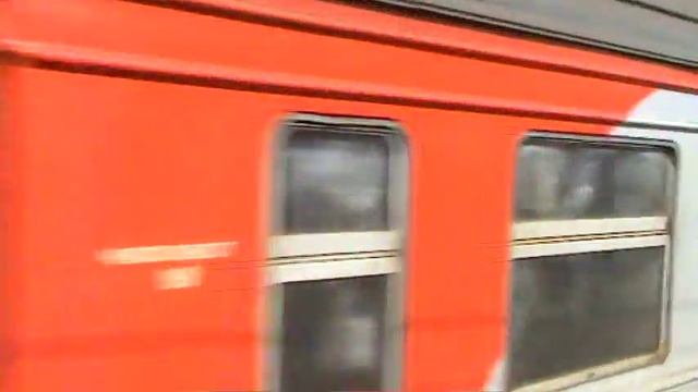 Электропоезд ЭР2Т-7186 станция Шемякино смотреть онлайн