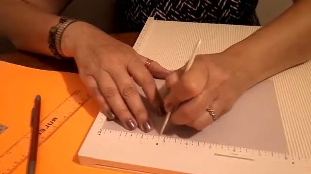 Скрапбукинг. Как сделать открытку-вертушку с помощью ножа-лейбла для вырубки смотреть онлайн