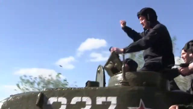 Луганск Танки наступают 6 мая 2014 года, смотреть онлайн