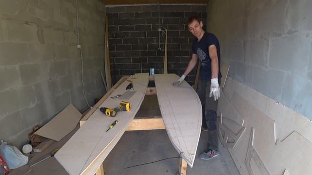 Как сделать лодку из фанеры своими руками ТРАНЕЦ и СТАПЕЛЬ смотреть онлайн