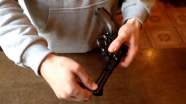 Пневматический пистолет Gletcher NGT Nagan смотреть онлайн