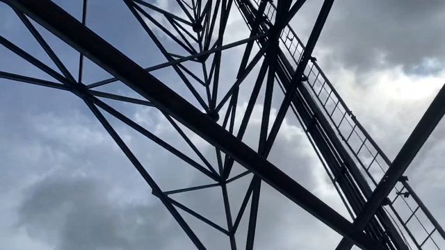 Обычные будни иммигранта из России в США смотреть онлайн