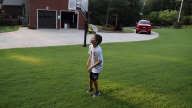 Me and my cousin playing epic baseball game! смотреть онлайн