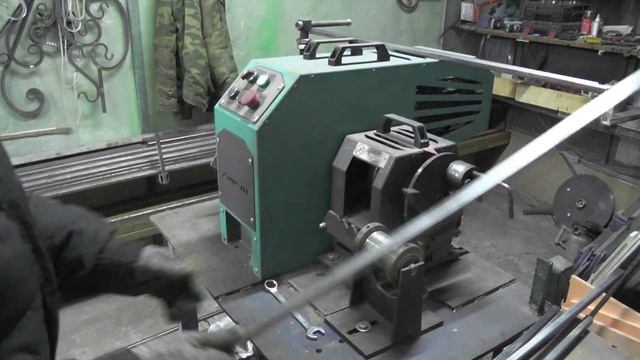 Недорогие перила своими руками! Холодная ковка на станке УЗОР-Н1 смотреть онлайн