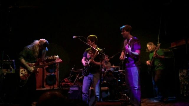 2014-11-22 - Threesound (w/ Mihali from Twiddle) - Franklin's Tower (Grateful Dead Cover) смотреть онлайн