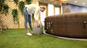 Установка спа бассейна Bestway Lay-z-spa St. Moritz AirJet 54175