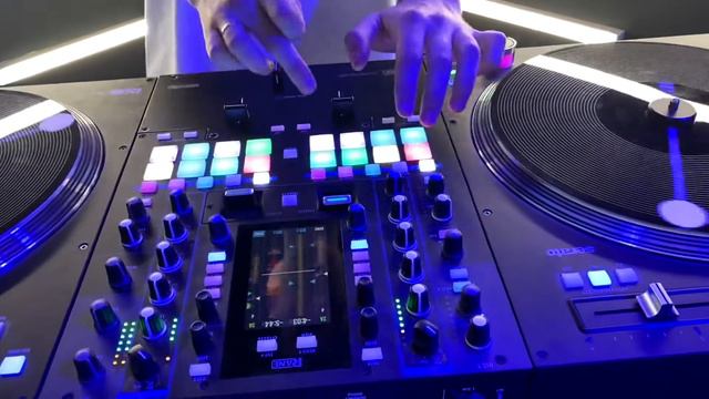 DJ ПЛАЩ | TURNTABLISM | КАРДО смотреть онлайн