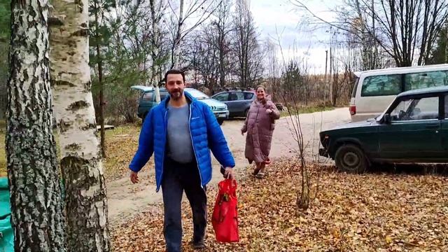 Стройка в деревне. Где взять денег, еды и мужиков на это? смотреть онлайн
