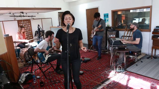 Paris - Chainsmokers - FUNK REMIX feat. Kina Grannis! смотреть онлайн