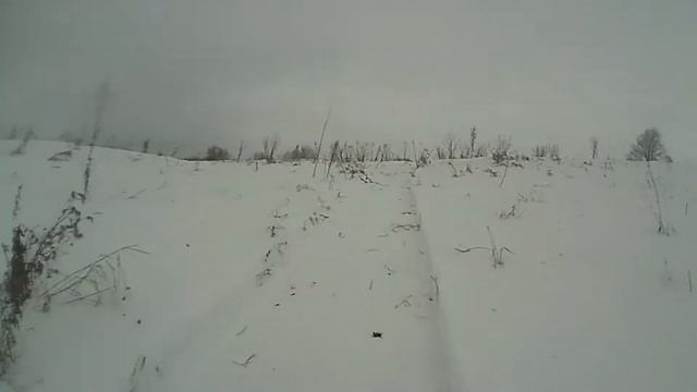 Катаемся на длинном буране по мартовскому снегу. Вид от капота (часть 4) смотреть онлайн