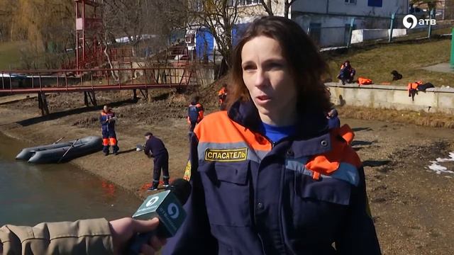 О трудностях работы женщины в мужском коллективе смотреть онлайн