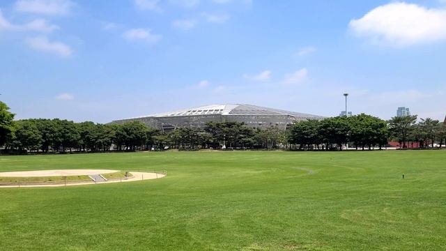 OLYMPIC PARK IN SEOUL [4K] смотреть онлайн