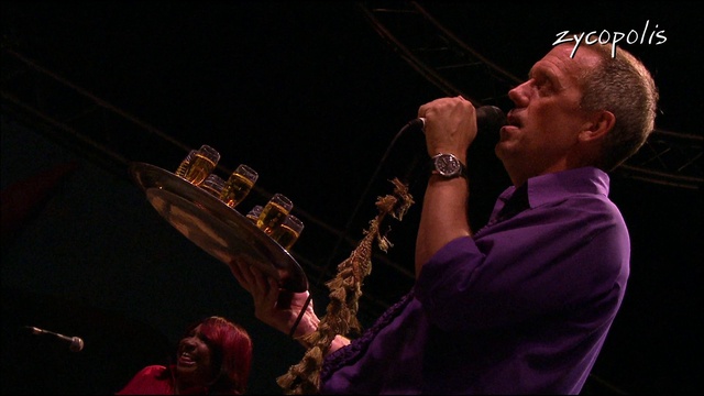Hugh Laurie - You Don't Know My Mind, Yeah Yeah - Live Jazz à Vienne смотреть онлайн