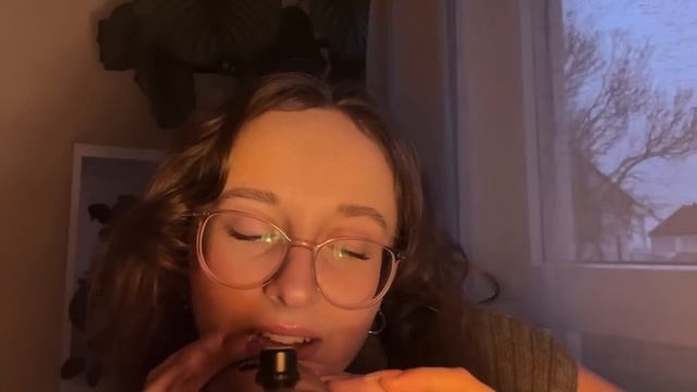 ASMR 1 hour of cupped inaudible whispering (+ clicky trigger words and bare mic scratching) смотреть онлайн