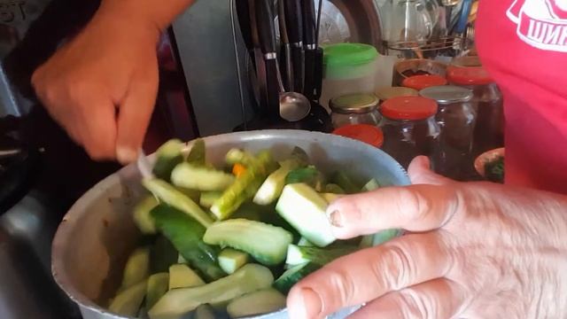 лечо с огурцов на зиму за уши не оторвёшь