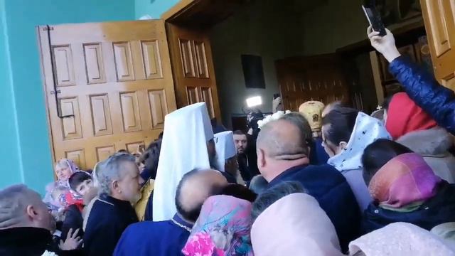 МИТРОПОЛИТ ОНУФРІЙ : ХУСТ #УПЦ #православні_карпати #Онуфрій #ortodox_carpathians смотреть онлайн