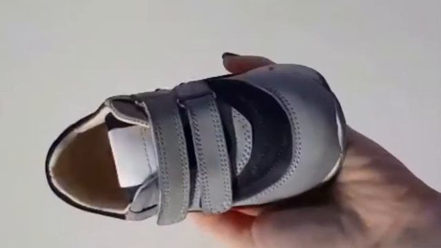 Детские кроссовки, кожаные смотреть онлайн
