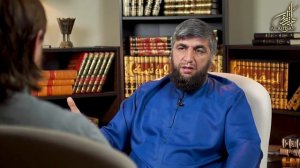 Азан и икамат новорожденному