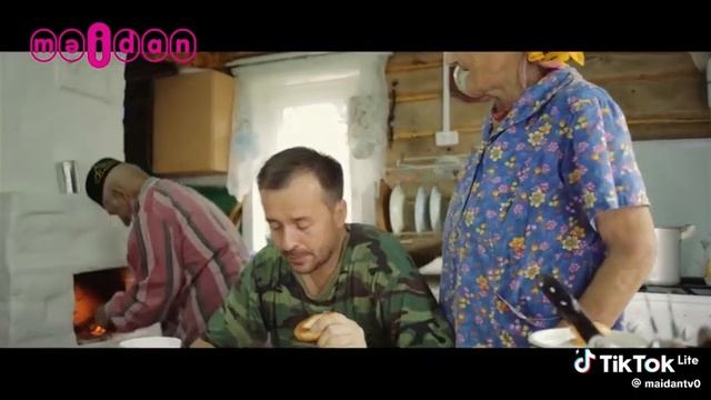 перевод с Татарского ; бабушка? говорит ?внуку женись сноху надо ???хоть на певице Гузель ?♀️?????