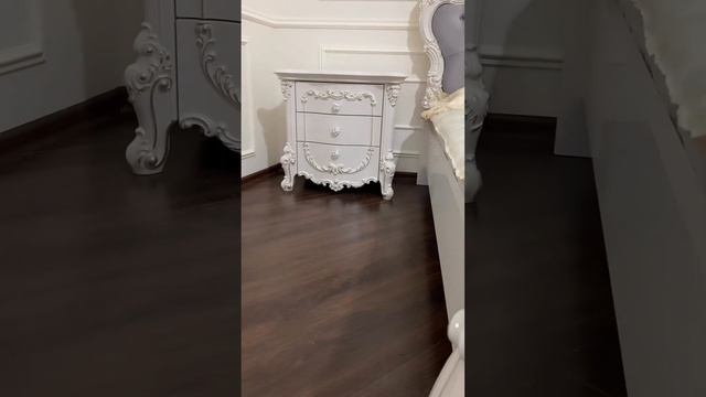 Спальня Эмели с 6 дверным шкафом Белый глянец от фабрики Фортуна. смотреть онлайн